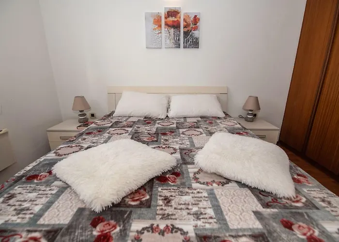 Cave Romane Apartment With Private Pool And Sea View