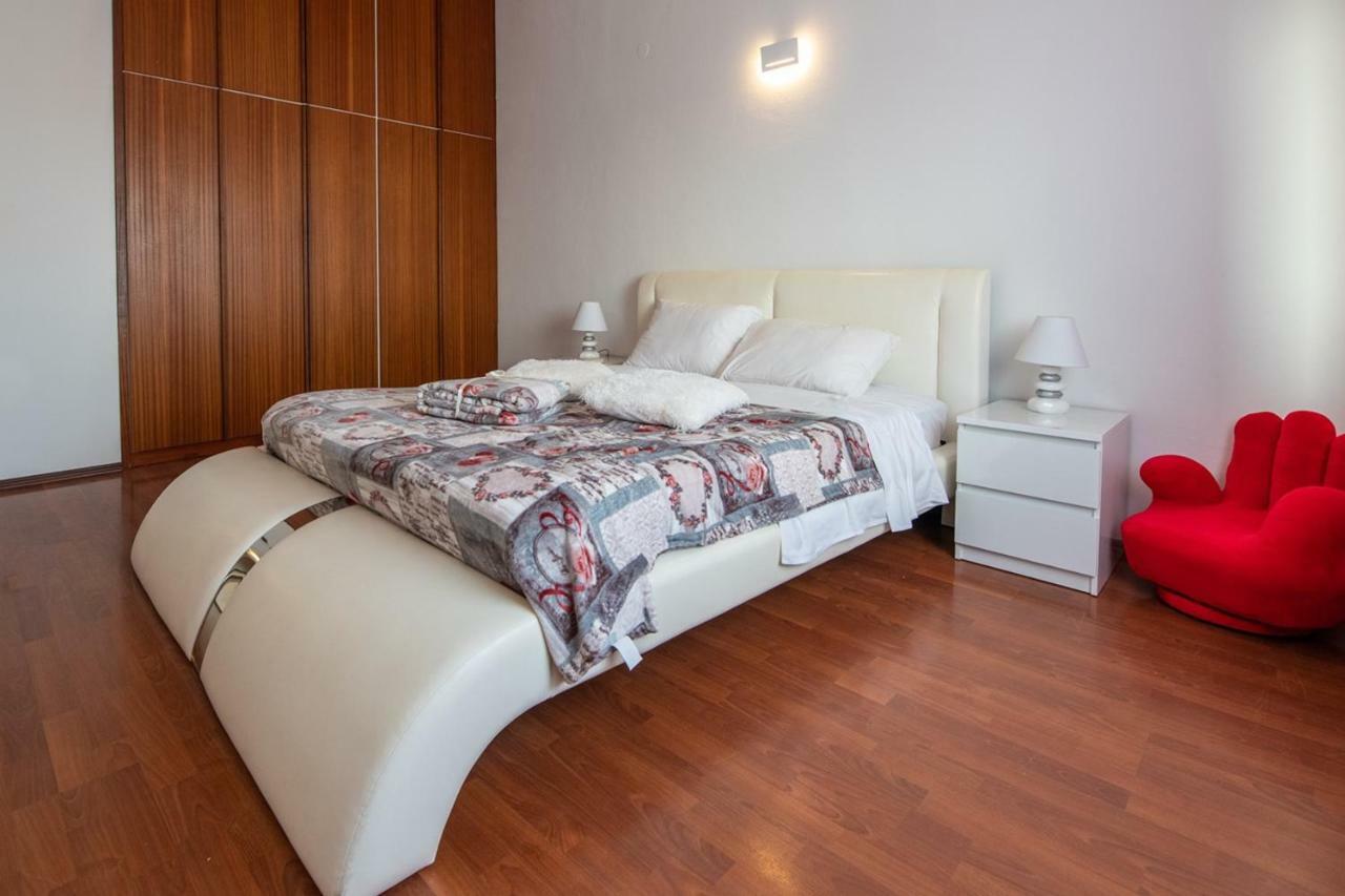 Cave Romane With Private Pool And Sea View *