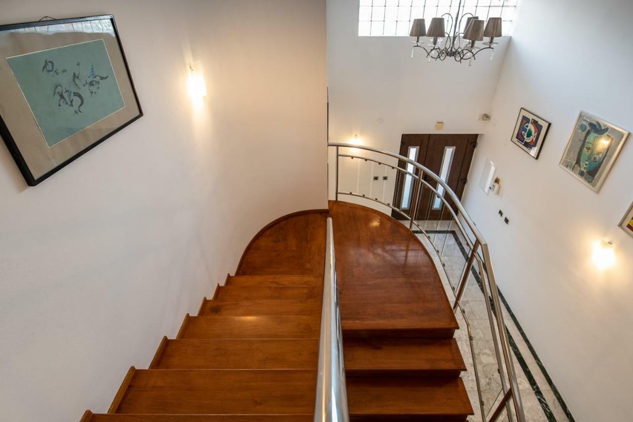 Cave Romane With Private Pool And Sea View Vinkuran